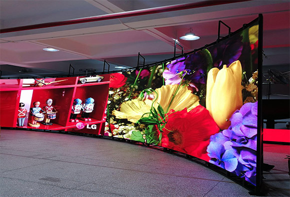 Custom LED Display Screen of any Size and Shape - Viewpointec